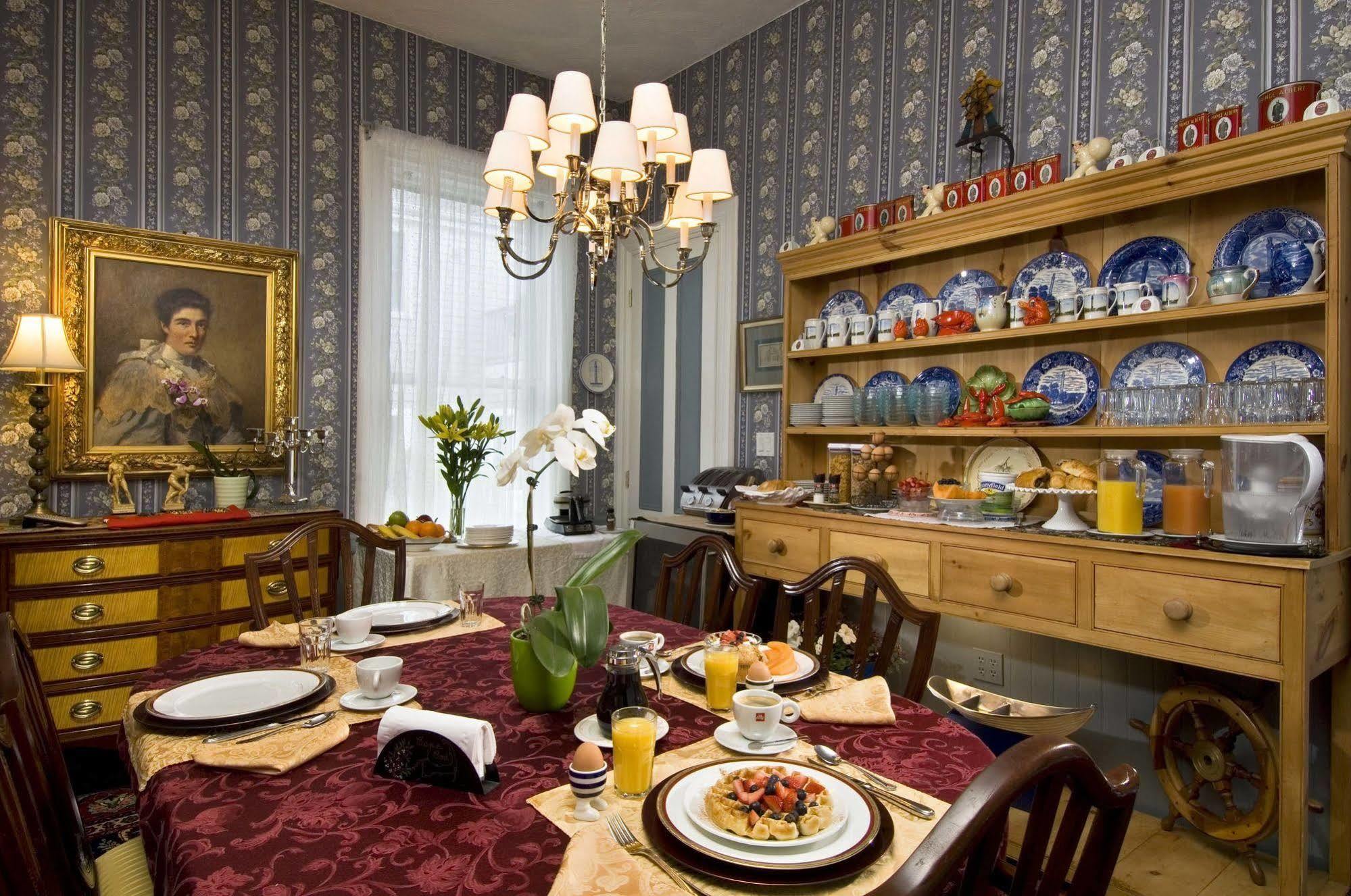 Prince Albert Guest House, Провінстаун Екстер'єр фото