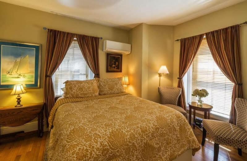 Prince Albert Guest House, Провінстаун Екстер'єр фото